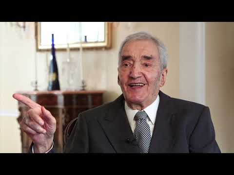 به عبارت دیگر: علینقی عالیخانی