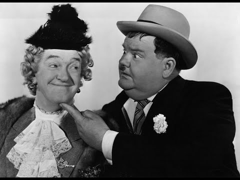 Laurel & Hardy - Jitterbugs (HD) 1943