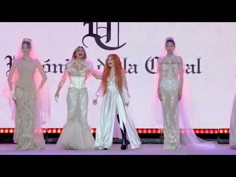 Fashion and Travel en La Rural (Desfile)