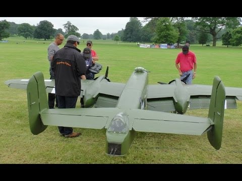 GIANT 1/3.3 SCALE  RC B-25 MITCHELL 2 X 400 cc MOKI 5 CYL WESTON PARK 2014 - LEGENDARY FIGHTERS # 2