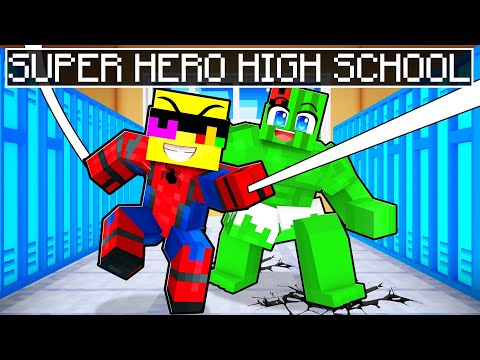 Sunny Goes to SUPERHERO SCHOOL in Minecraft!