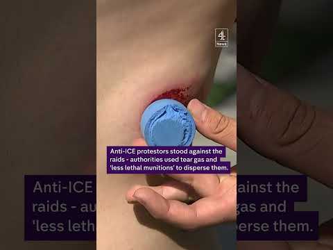 Anti-ICE protestors clash with police in LA