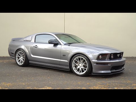 Hear this rowdy V8 stroker scream