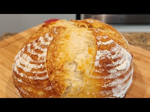 Easy and rewarding Sourdough bread recipe! 