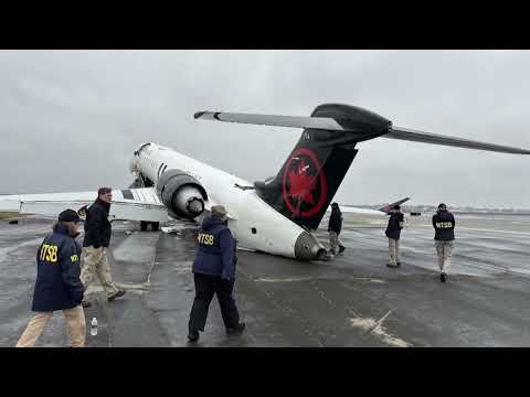 LaGuardia runway reopens after Air Canada plane crash