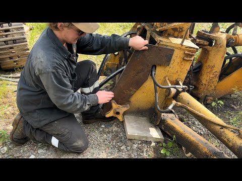 Custom Backhoe Mount Install On JohnDeere 450 Loader