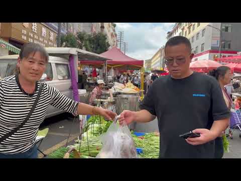 12年迟来的爱，瞒着哥和妈，浙江远嫁贵州的女儿女婿偷偷补上！ 看他们惊喜的表情，值了！