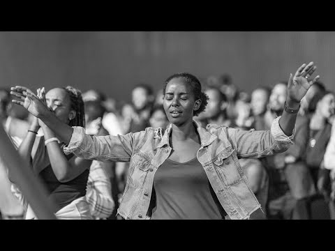 RWANDAN GOSPEL WORSHIP WITH CHRYSO NDASINGWA