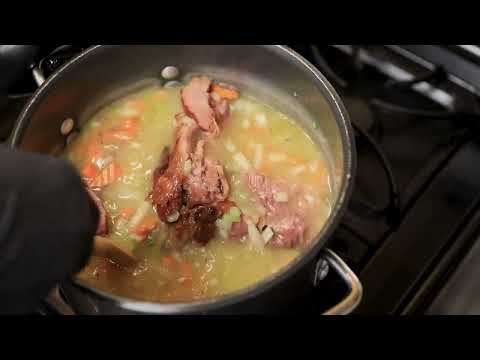 Savory Split Pea Soup with Ham Bone – A Comfort Classic! 🥣