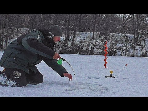 ВОТ ЭТО КЛЁВ! НЕ УСПЕВАЮ СТАВИТЬ ЖЕРЛИЦЫ! ЩУКИ АТАКУЮТ! Рыбалка на жерлицы и балансир 2025.