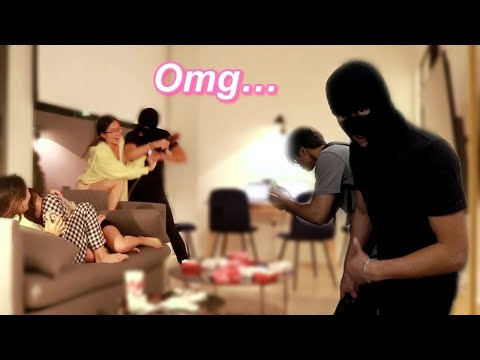HOME INVASION PRANK ON MY SISTERS LOL