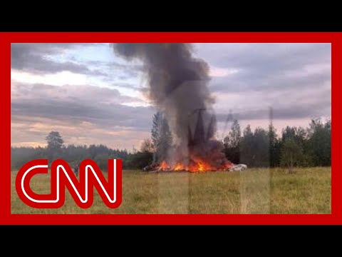 Expert breaks down clues from video of Prigozhin-linked plane crash