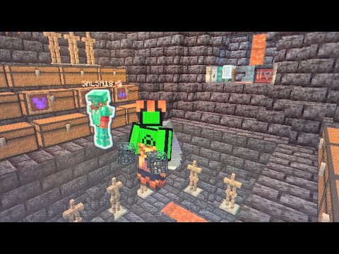 donut smp selling valuables and auctioning elytra