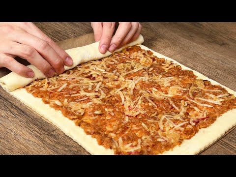 Wenn Sie Blätterteig haben, reiben Sie einfach 2 Äpfel, in 10 Minuten ist das Dessert fertig!