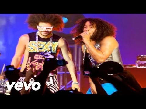 LMFAO - Sorry For Party Rocking (Walmart Soundcheck Live)