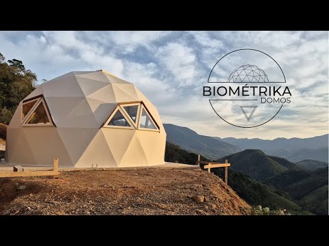 Building a Geodesic Dome - 10 days in 20 minutes (Brazil) / Domo Geodésico - 10 dias em 20 minutos