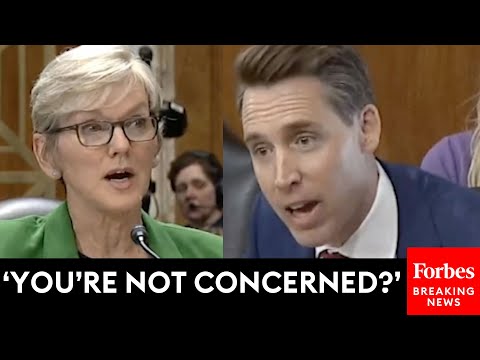 'Do You Own Individual Stocks?': Hawley Grills Jennifer Granholm