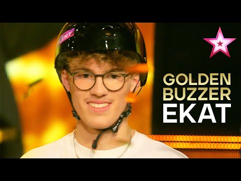 Max erjumpt sich auf dem Roller den Golden Buzzer von Ekat 🥇 | Das Supertalent 2025