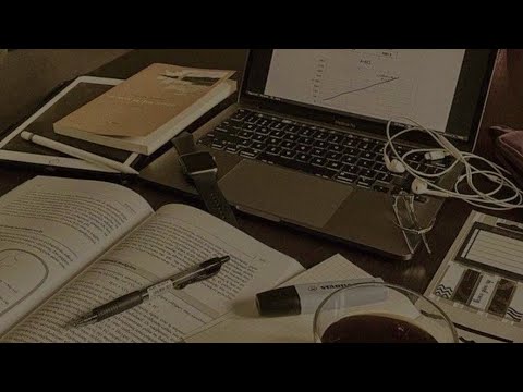 a playlist to romanticize studying at night