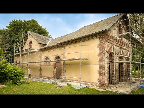 This Changes Everything – The Coach House Gets Its Face Back