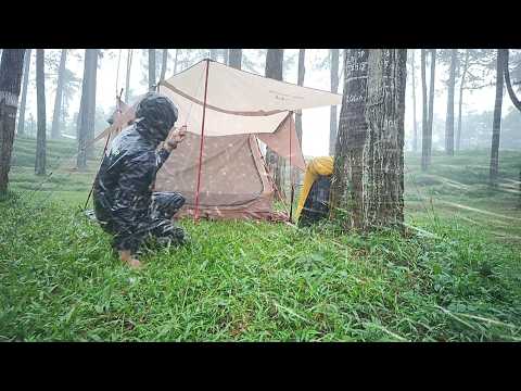 RELAXING CAMPING IN HEAVY RAIN 🌧 beautiful rain just right for relaxing in a tent