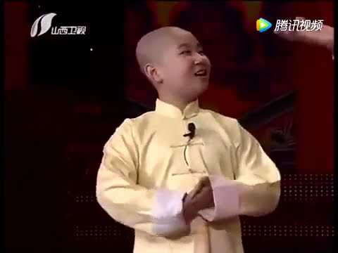 京剧神童小陶阳精彩反串青衣、老旦、花脸不在话下