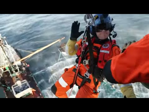Coast Guard Swimmer Rescue! | Coast Guard PNW - Cape Disappointment Pacific Northwest | Full Episode