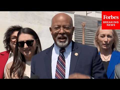 BREAKING: House Dems Hold Press Briefing After GOP Blocks Iran War Powers Effort