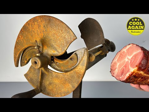 Rusty Meat Slicer Restoration - I’m Making a Sandwich for You !
