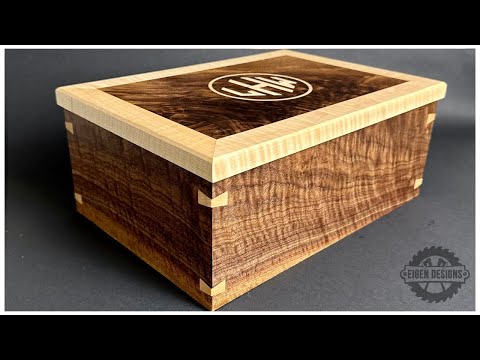 Walnut Keepsake Box with Dovetail Splines