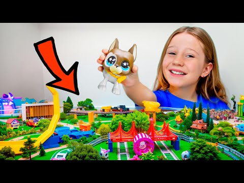 Nastya ve arkadaşları oyuncaklar için harika bir şehir inşa ettiler