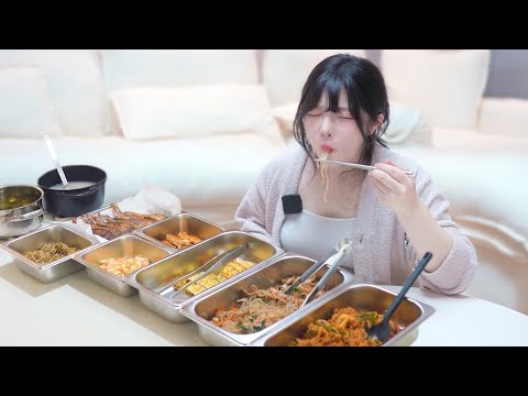 집에서 한식뷔페를 차려줬더니 환장하는 일본인아내..