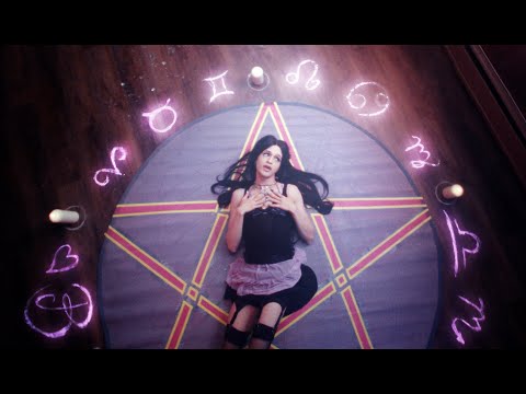 BJ Lips - Love Potions ft. Princess Paparazzi (Official Music Video)