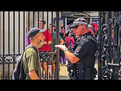 POLICE BAN YOUTUBER FROM HORSE GUARDS WITH IMMEDIATE EFFECT - respect The King's Guard or leave!