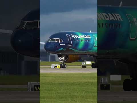 Stunning 757 Livery! 💙💛💚