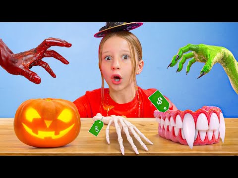 Nastya opens Halloween shop