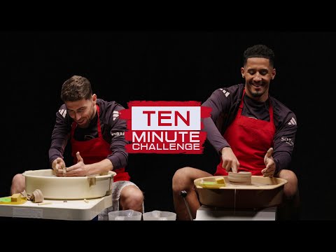 TOO FUNNY 😂 | Jorginho and William Saliba show their pottery skills | 10 Minute Challenge