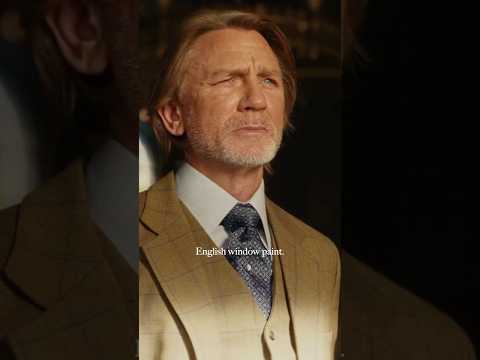 Daniel Craig's YSL-inspired suit