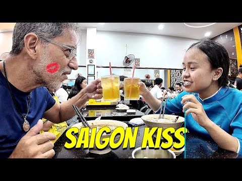 For a Good Time in Saigon: Kiss Girl Tour Guide in Vietnam 🇻🇳