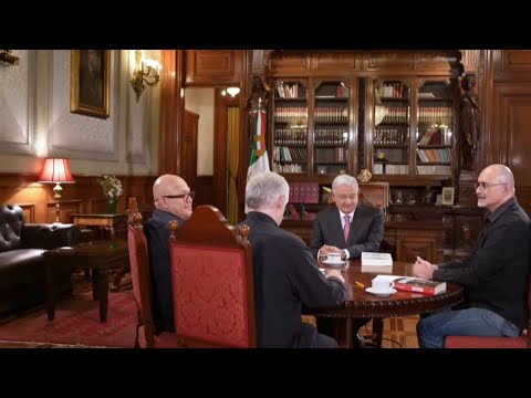 HISTORICA ENTREVISTA DE AMLO CON MONEROS DEL CHAMUCO TV