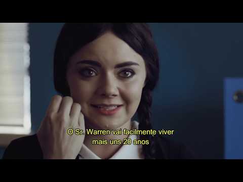 Wednesday Addams Adulta - Entrevista de emprego (legendado)