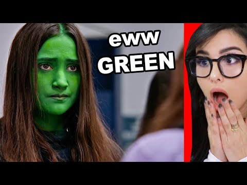 Girl Bullied For Her GREEN Skin Color