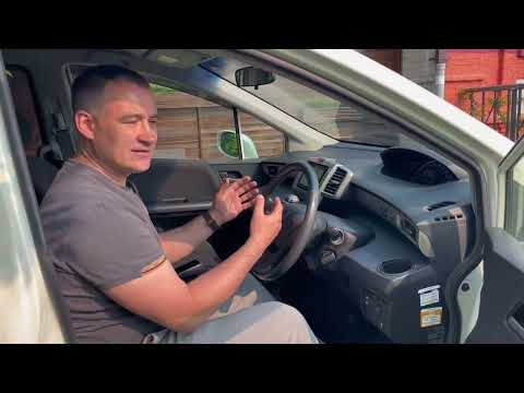 Универсальный минивэн Honda Freed с подарком от японца