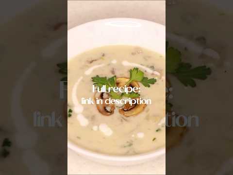 Easy creamy mushroom soup! #mushroomsoup #souplovers #souprecipe