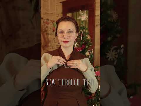 Dec. 23rd 1946 #adventcalendar #fashionhistory #holidayswithyoutube