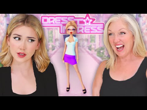 Playing Dress to Impress with My Mom