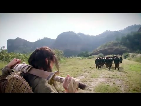 (Kung Fu Martial Arts Film)Dirty Beggar is unbeatable,slaying 1000 Japanese samurai with a sword