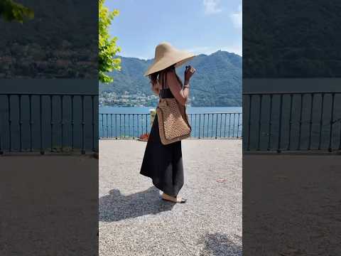 This skirt is everything so I wore it in Lake Como #shorts