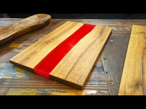 3 Stunning Epoxy Trays from a Forgotten Oak Log