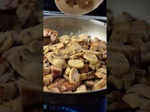 GARLIC PEPPER PORK #shorts #garlicpepperpork #minangskitchen #cooking